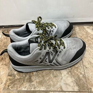 New Balance Slip-Resistant 412 1 mens Industrial Shoe